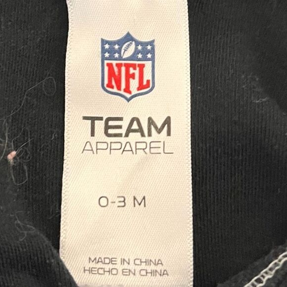 Team Apparel Las Vegas Raiders Bodysuit Size 0-3 Months - Picture 3 of 4